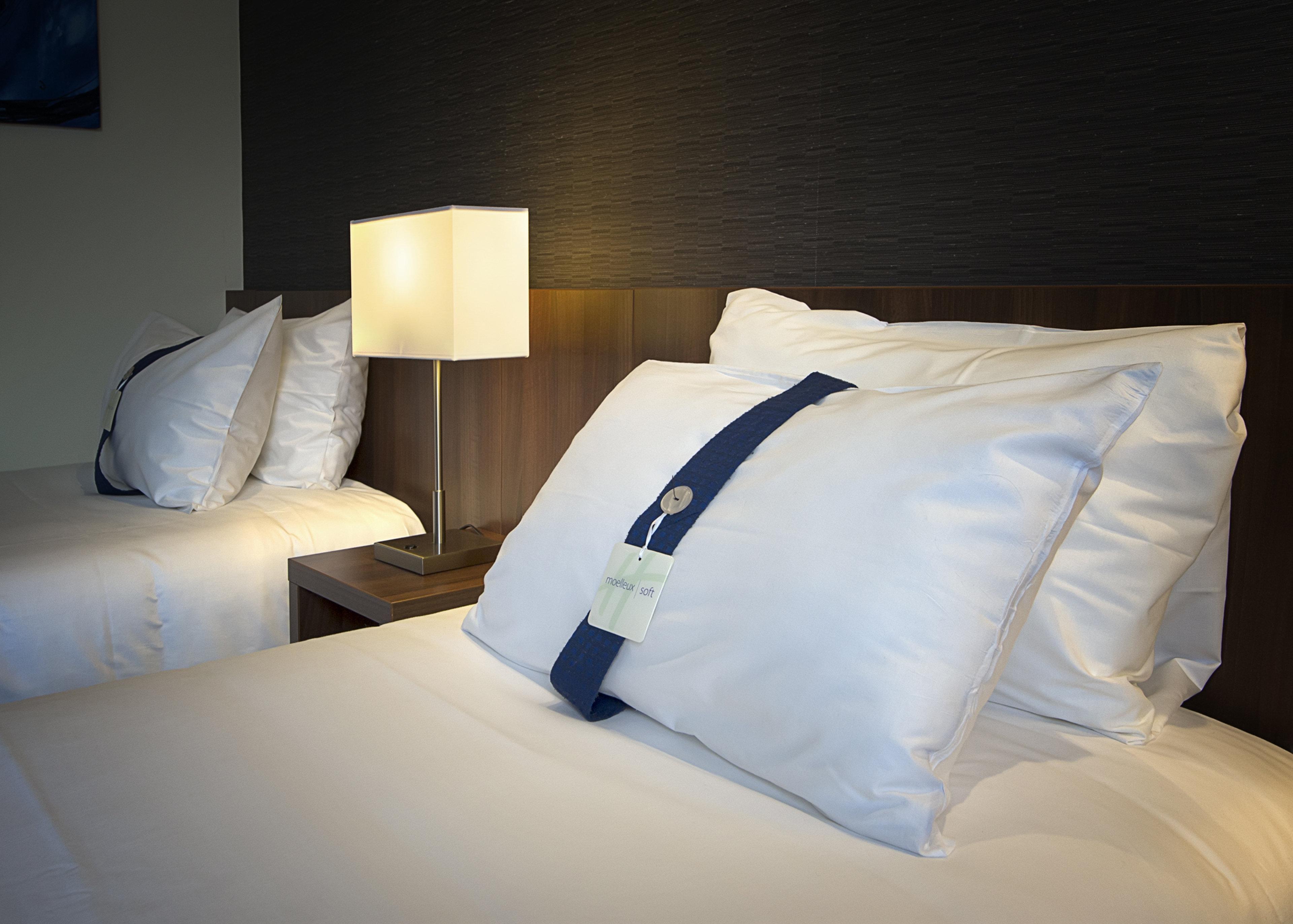 Holiday Inn Express Lille Centre By Ihg מראה חיצוני תמונה