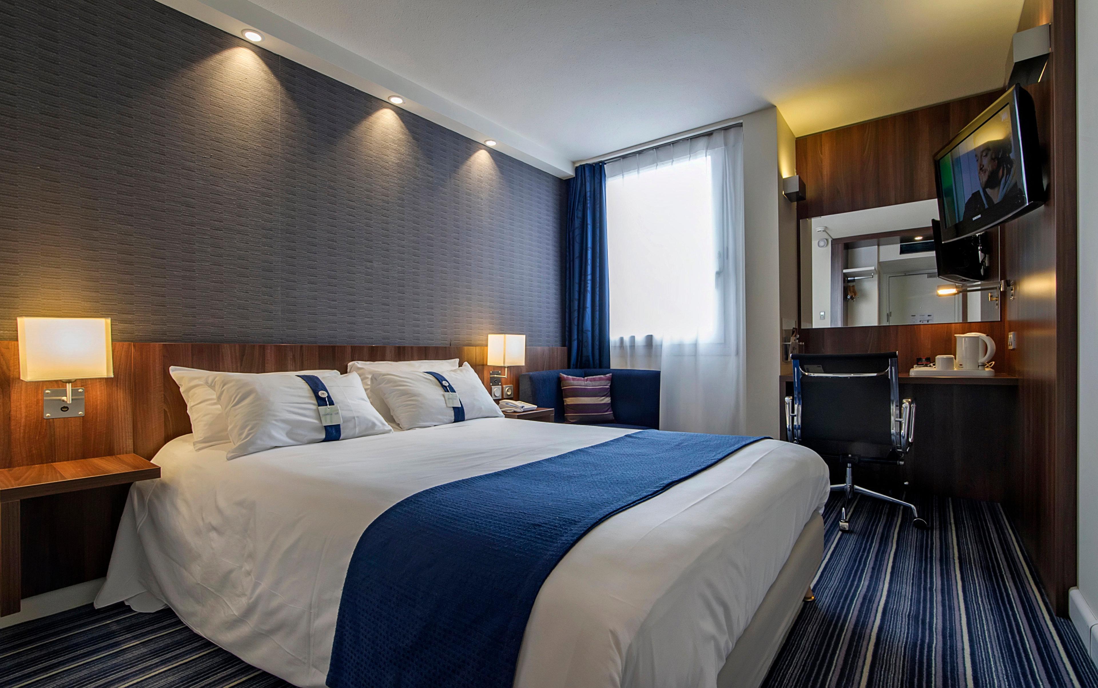 Holiday Inn Express Lille Centre By Ihg מראה חיצוני תמונה