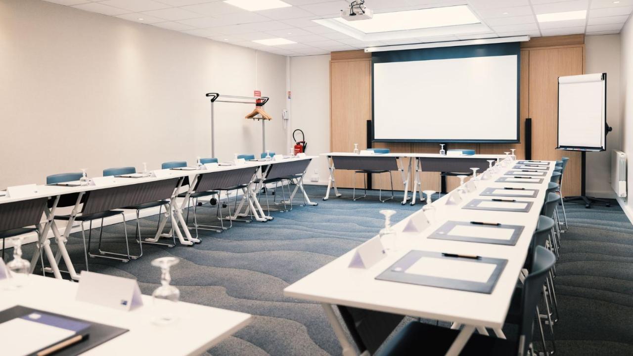 Holiday Inn Express Lille Centre By Ihg מראה חיצוני תמונה