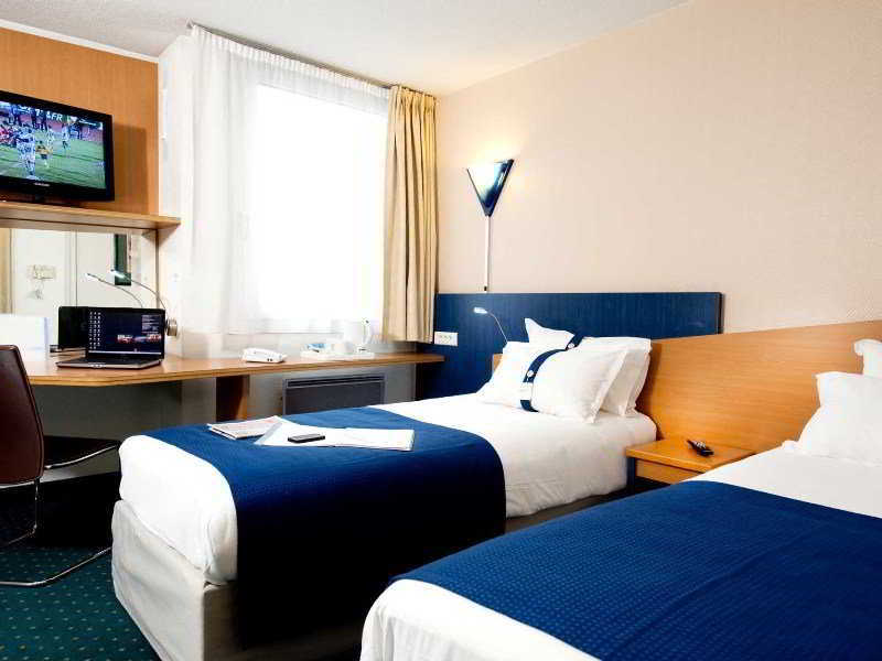 Holiday Inn Express Lille Centre By Ihg מראה חיצוני תמונה